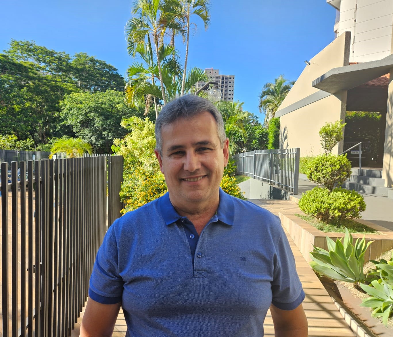Uma experiência de psicografia: obra reúne mensagens recebidas ao longo do tempo